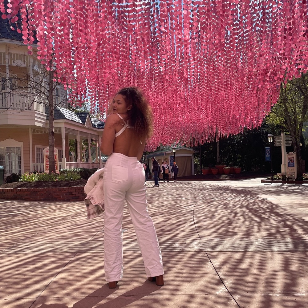 Meet your Posher, Lauryn